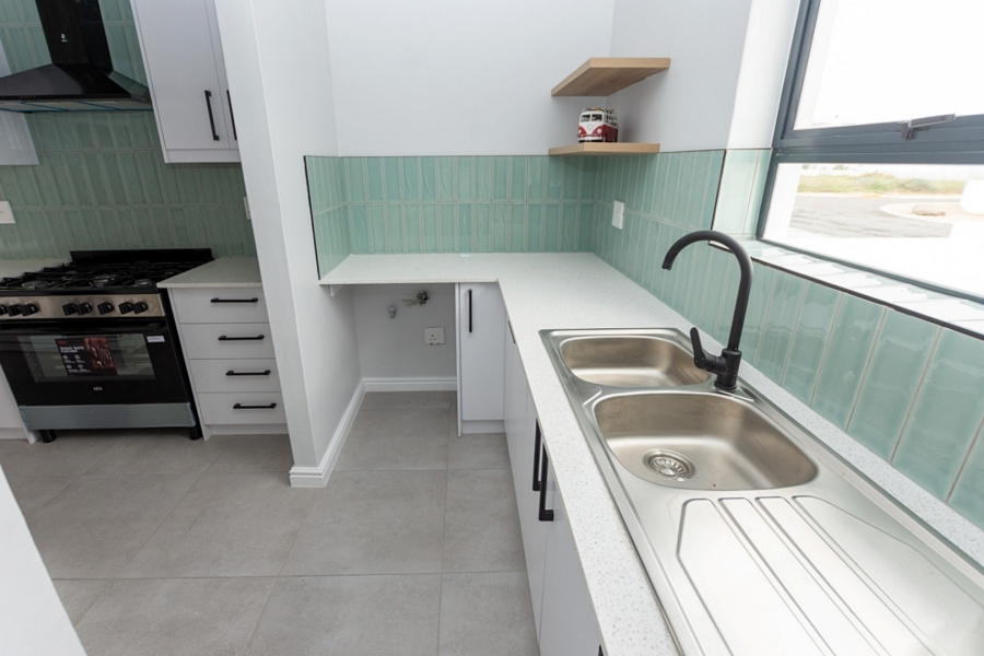 3 Bedroom Property for Sale in Sandy Point Western Cape